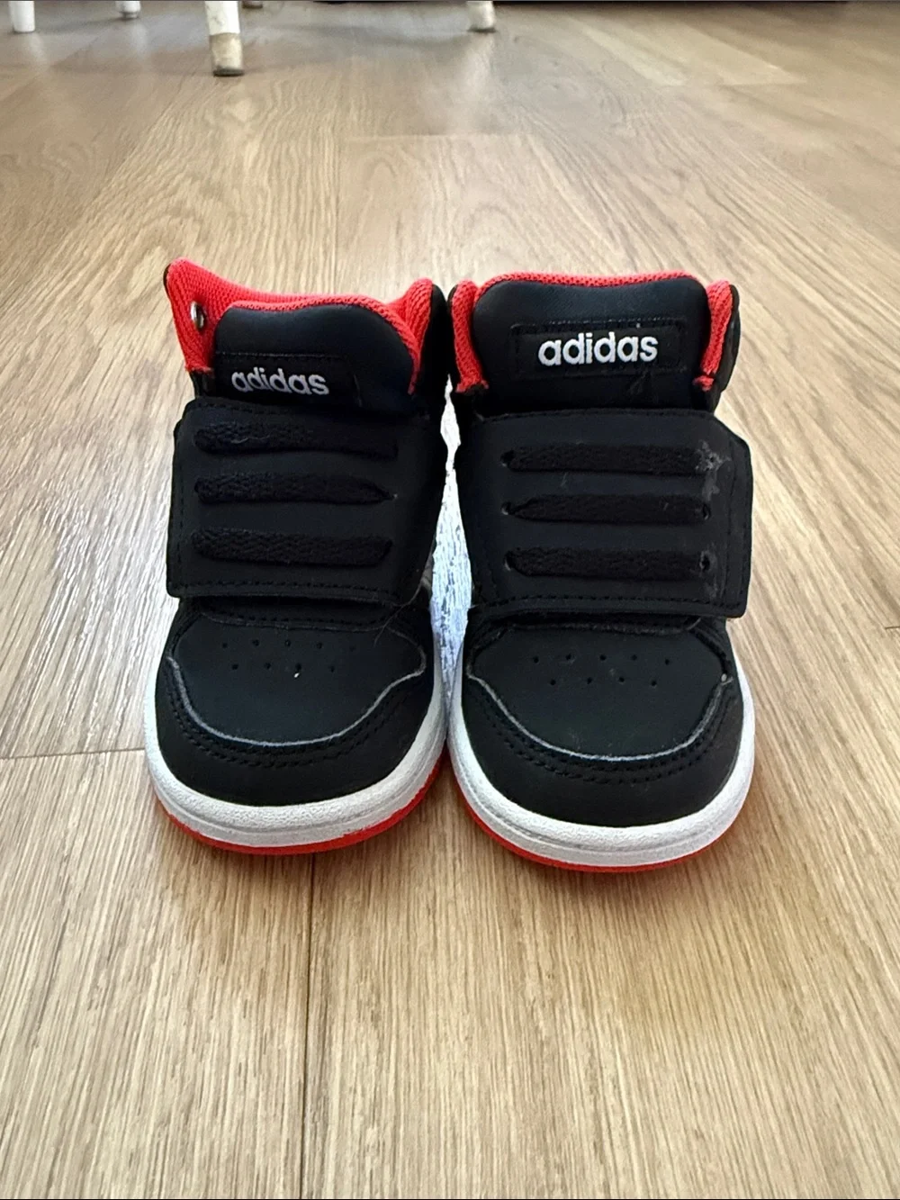 adidas Kids Black and Red High-Top Sneakers with Hook-and-Loop Strap Size 5